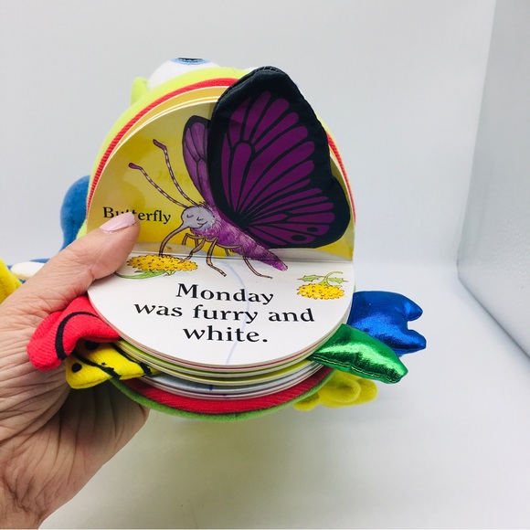 Monday the Bullfrog Book Plush Stuffed Animal  Interactive Toy Puppet POP UP - Picture 6 of 9